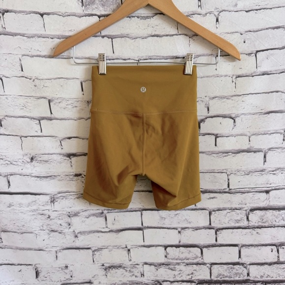 Lululemon Athletica Wunder Under High Rise Shorts SZ 2 Gold Spice - Picture 1 of 4